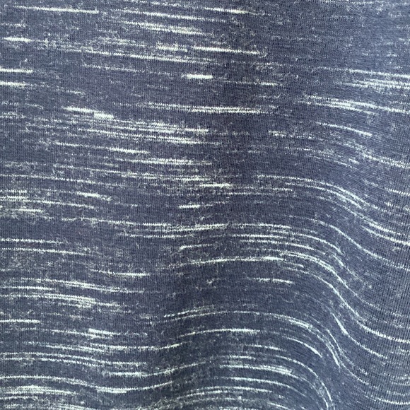 Nike Women’s dri-fit navy size XXL shirt - Picture 2 of 4